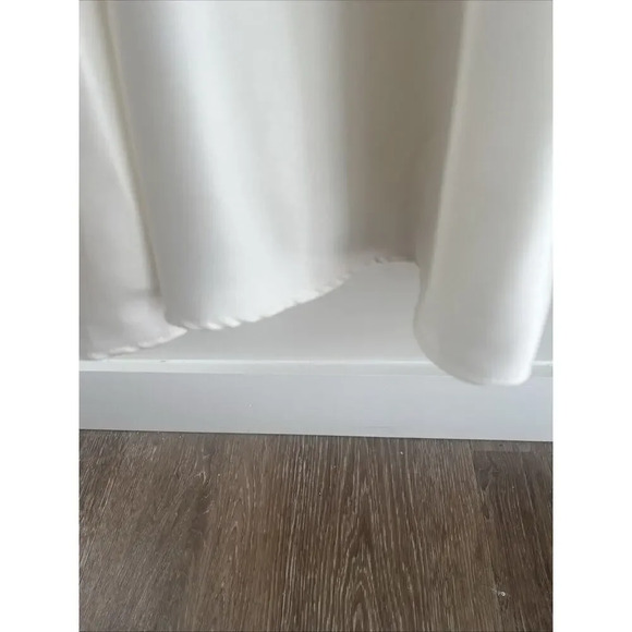 Scott McClintock Petite Wedding Dress Embroidered Rhinestones Ivory Satin Size 4 - Picture 12 of 16